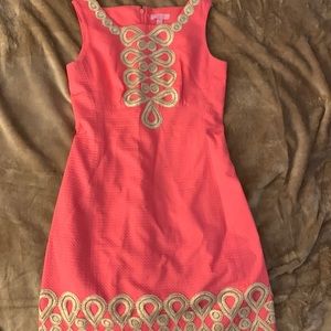Lilly Pulitzer pink and gold dress size 0. In great condition!